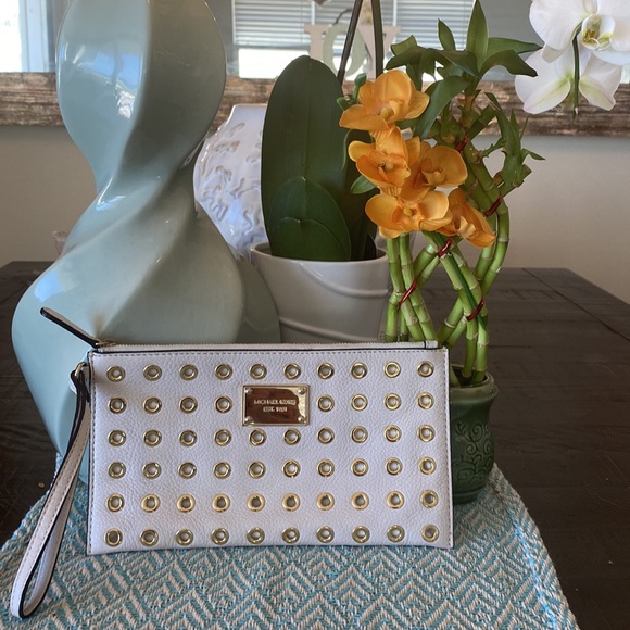 Michael Kors Handbags - Michael Kors Clutch / Wristlet (white) W/ Gold Accents